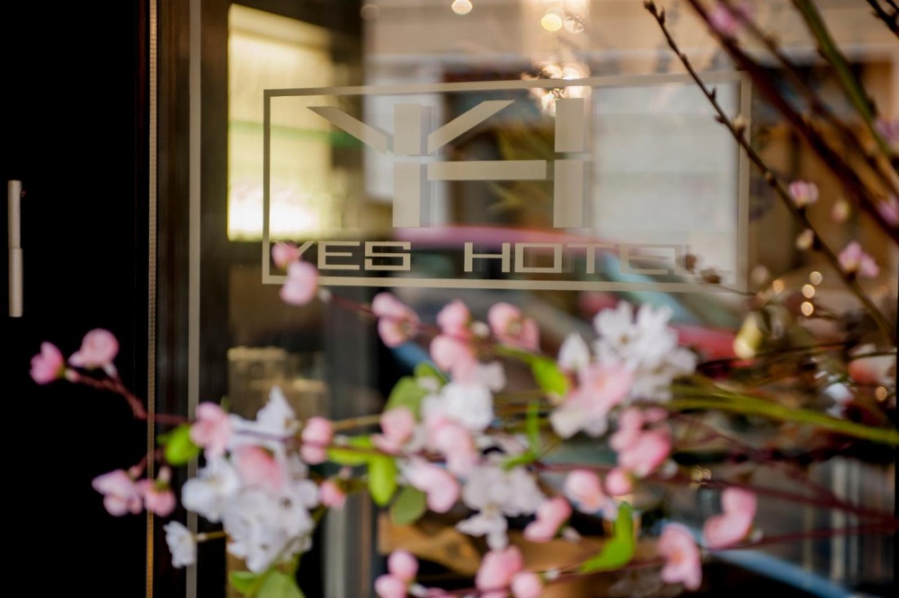 Yes Hotel Main image